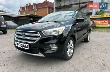 Внедорожник / Кроссовер Ford Escape 2016 в Кременчуге