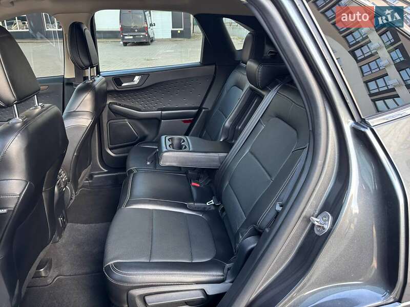 Внедорожник / Кроссовер Ford Escape 2020 в Львове
