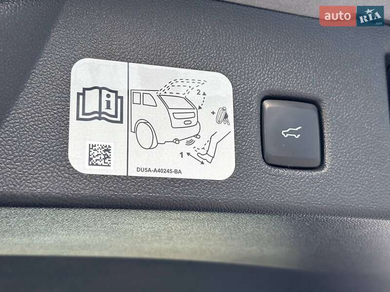 Внедорожник / Кроссовер Ford Escape 2020 в Львове