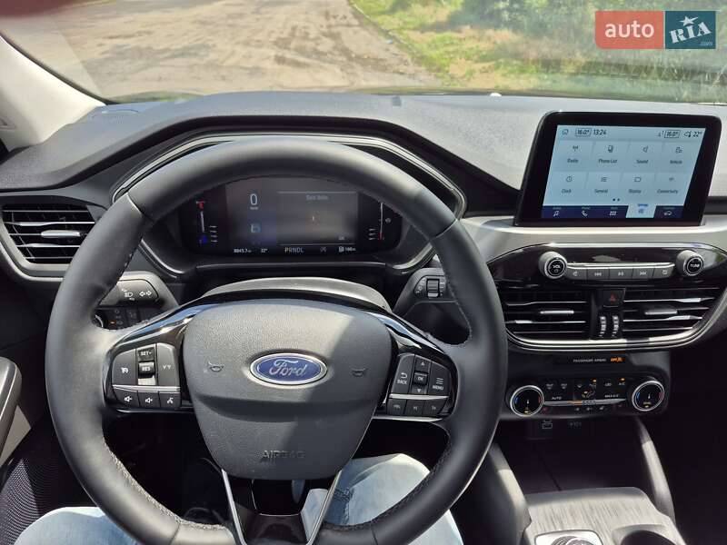 Внедорожник / Кроссовер Ford Escape 2024 в Кривом Роге