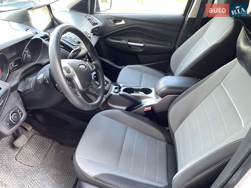 Внедорожник / Кроссовер Ford Escape 2014 в Трускавце