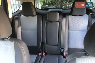 Внедорожник / Кроссовер Ford Escape 2016 в 