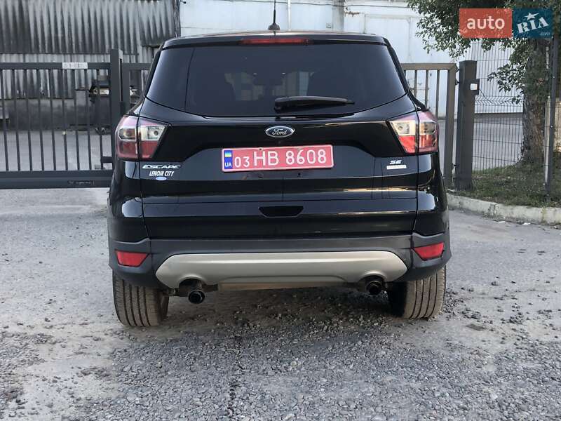 Внедорожник / Кроссовер Ford Escape 2016 в Львове