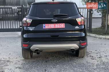Внедорожник / Кроссовер Ford Escape 2016 в 