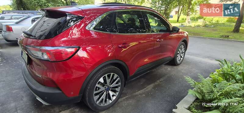 Внедорожник / Кроссовер Ford Escape 2020 в Львове