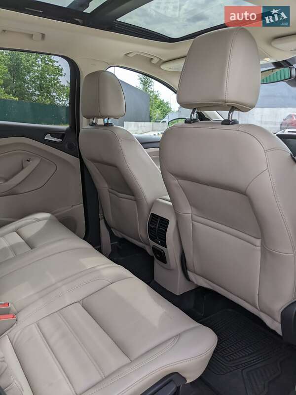 Внедорожник / Кроссовер Ford Escape 2016 в Киеве фото 18 Внедорожник / Кроссовер Ford Escape 2016 в Киеве