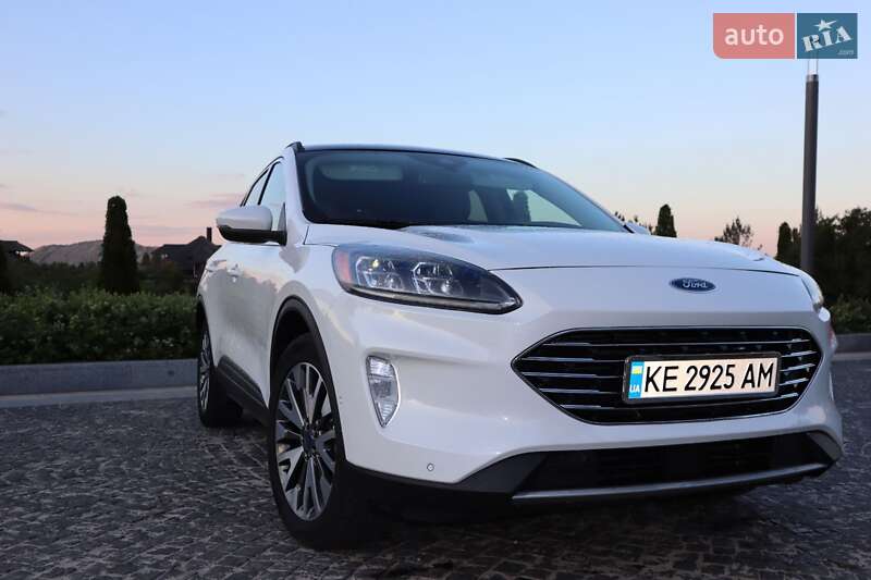 Позашляховик / Кросовер Ford Escape 2020 в Дніпрі