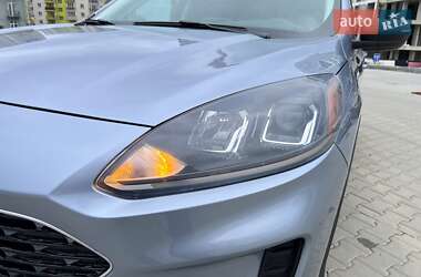 Внедорожник / Кроссовер Ford Escape 2022 в 