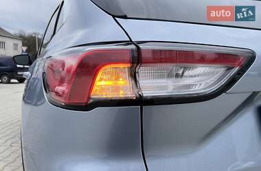 Внедорожник / Кроссовер Ford Escape 2022 в 