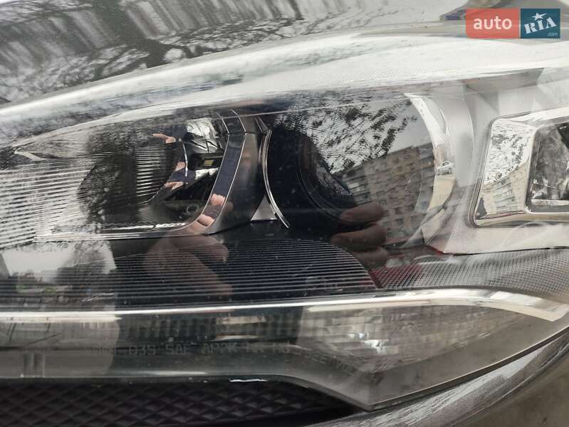 Внедорожник / Кроссовер Ford Escape 2015 в Житомире