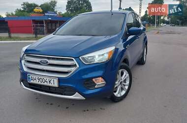 Внедорожник / Кроссовер Ford Escape 2017 в Новомосковске