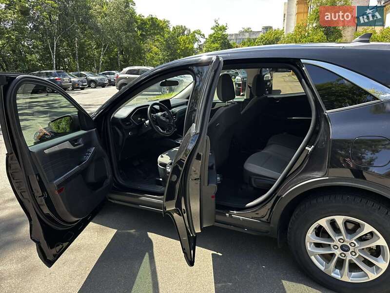 Внедорожник / Кроссовер Ford Escape 2022 в Киеве