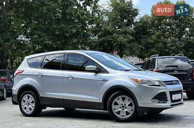 Внедорожник / Кроссовер Ford Escape 2016 в 