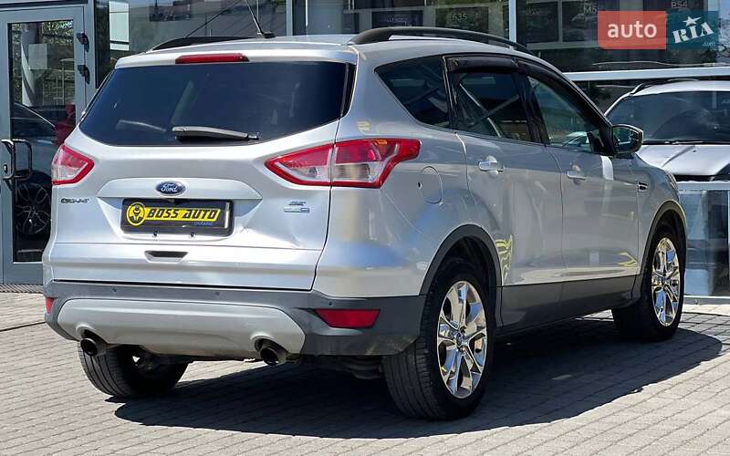 Внедорожник / Кроссовер Ford Escape 2015 в Ивано-Франковске