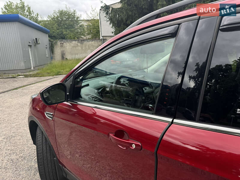 Внедорожник / Кроссовер Ford Escape 2018 в Львове