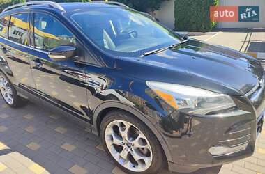 Внедорожник / Кроссовер Ford Escape 2014 в 