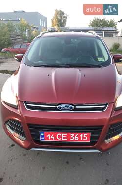 Внедорожник / Кроссовер Ford Escape 2014 в 