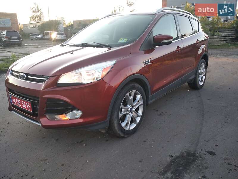 Внедорожник / Кроссовер Ford Escape 2014 в 