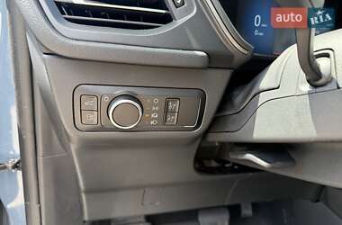 Позашляховик / Кросовер Ford Escape 2023 в 