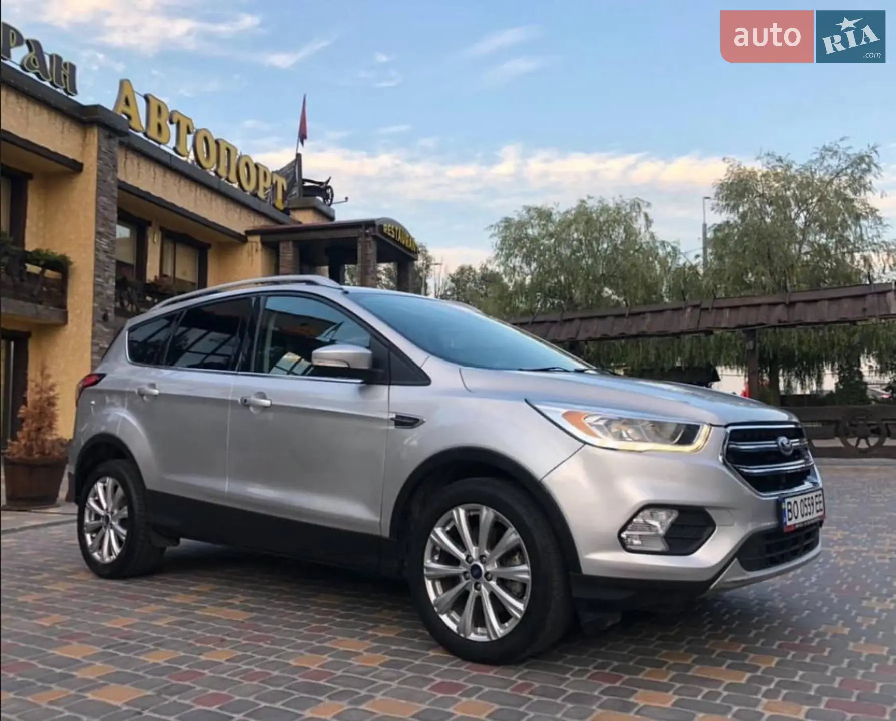 2017 Ford Escape - мініатюра 3