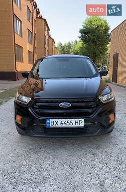 Позашляховик / Кросовер Ford Escape 2017 в Нетішині