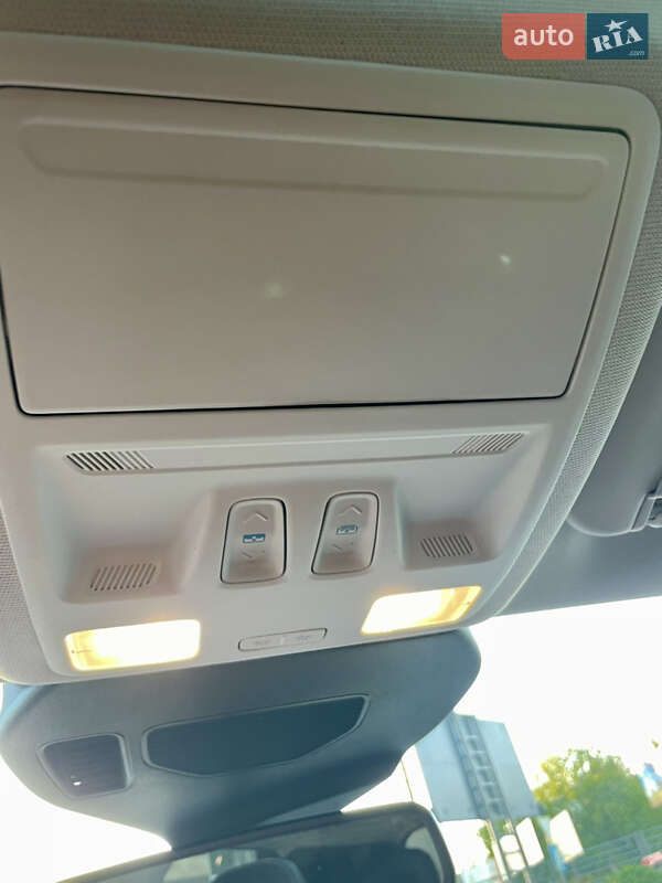 Внедорожник / Кроссовер Ford Escape 2021 в Тернополе