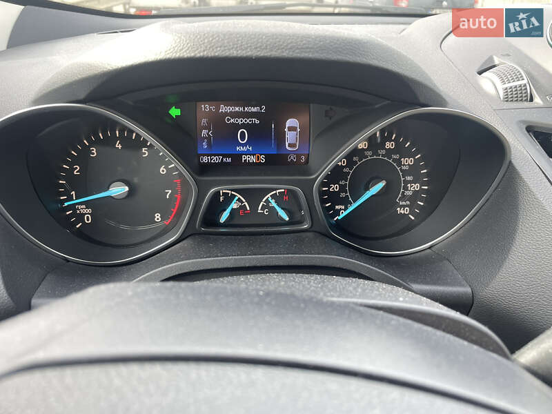 Внедорожник / Кроссовер Ford Escape 2016 в Киеве