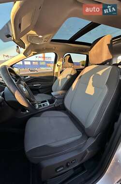 Позашляховик / Кросовер Ford Escape 2018 в 
