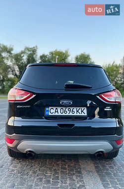 Позашляховик / Кросовер Ford Escape 2015 в Пирятині
