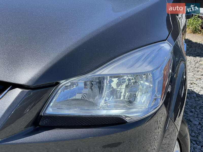 Внедорожник / Кроссовер Ford Escape 2014 в Стрые