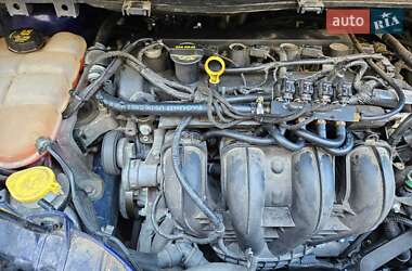 Внедорожник / Кроссовер Ford Escape 2014 в 