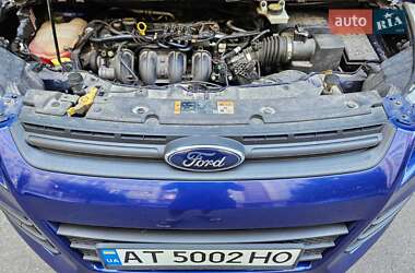 Внедорожник / Кроссовер Ford Escape 2014 в 