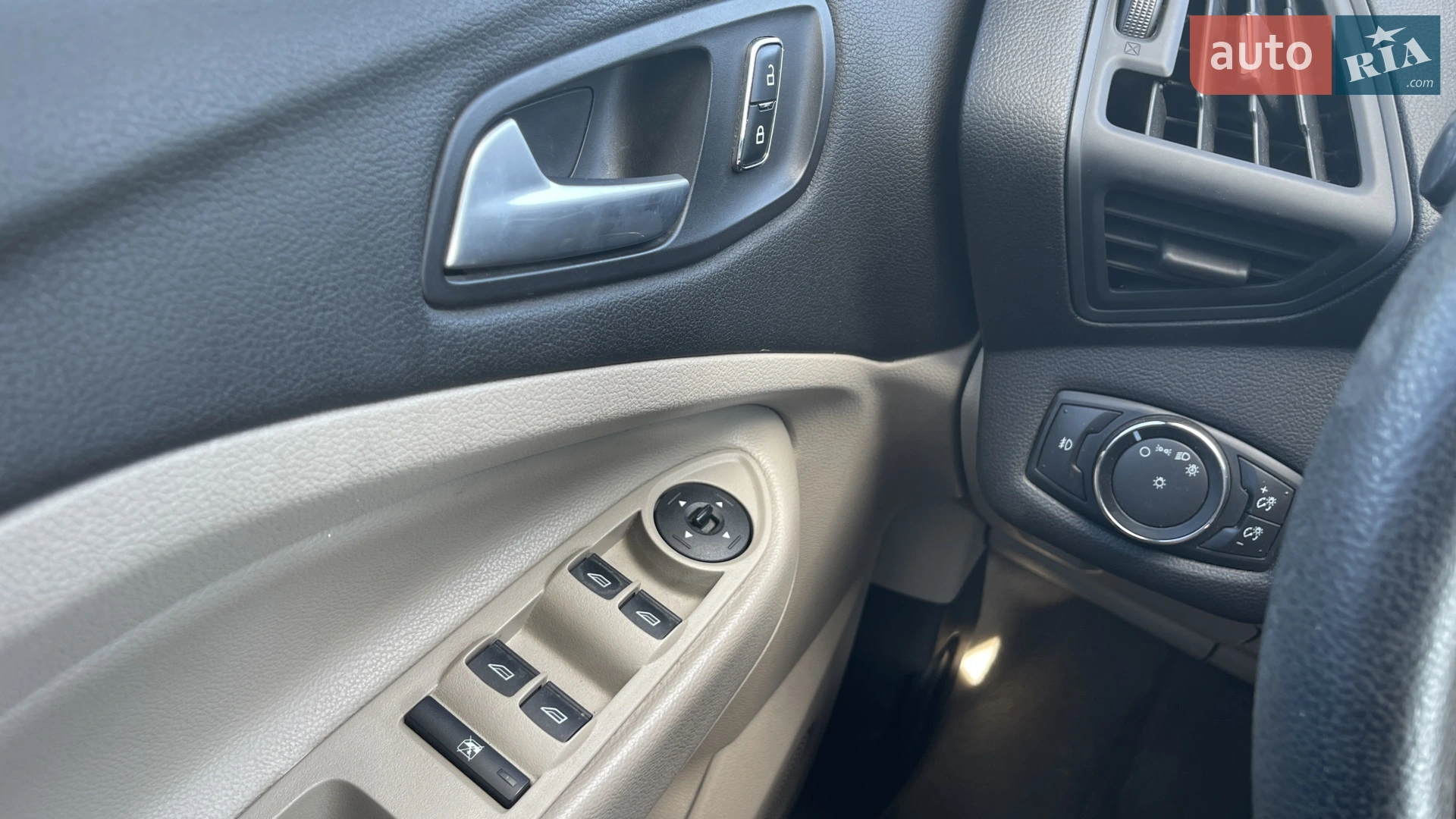 2014 Ford Escape - мініатюра 8