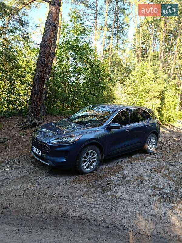 Позашляховик / Кросовер Ford Escape 2020 в Рава-Руській