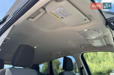 Внедорожник / Кроссовер Ford Escape 2019 в 