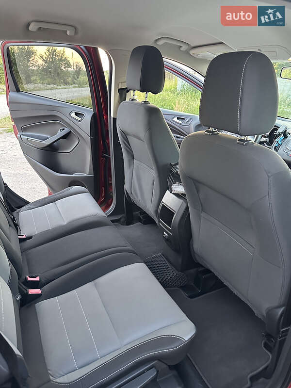 Внедорожник / Кроссовер Ford Escape 2015 в Золочеве фото 15 Внедорожник / Кроссовер Ford Escape 2015 в Золочеве