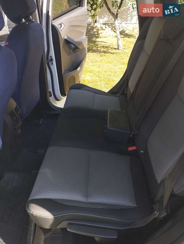 Внедорожник / Кроссовер Ford Escape 2017 в Кременце