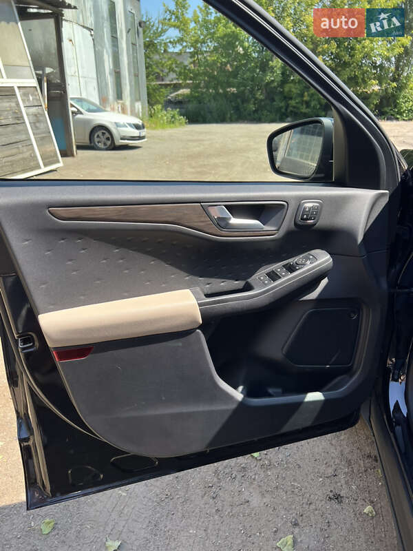 Внедорожник / Кроссовер Ford Escape 2020 в Киеве фото 22 Внедорожник / Кроссовер Ford Escape 2020 в Киеве