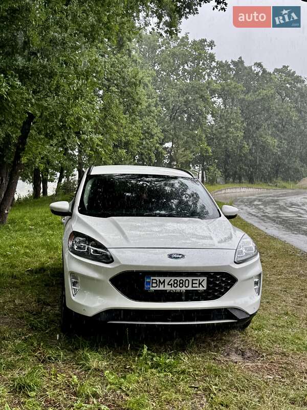 Внедорожник / Кроссовер Ford Escape 2020 в Сумах