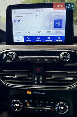 Позашляховик / Кросовер Ford Escape 2020 в Сумах