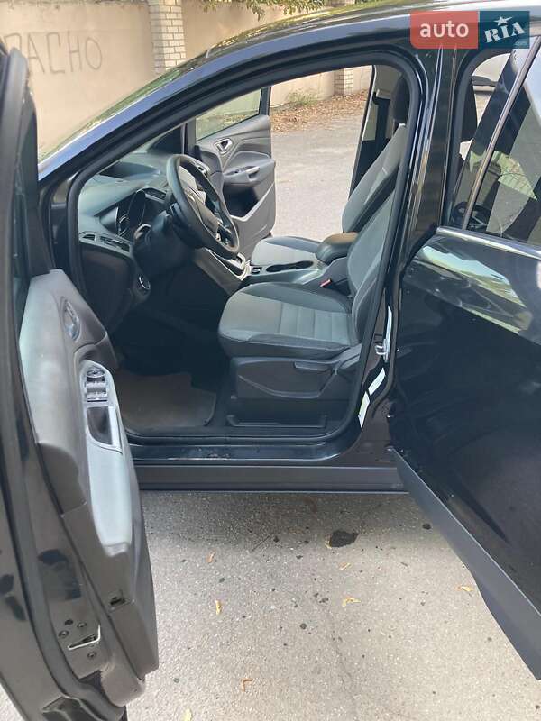 Внедорожник / Кроссовер Ford Escape 2012 в Полтаве