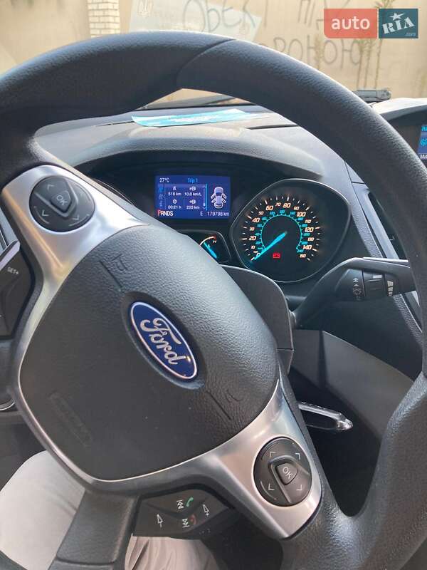 Внедорожник / Кроссовер Ford Escape 2012 в Полтаве