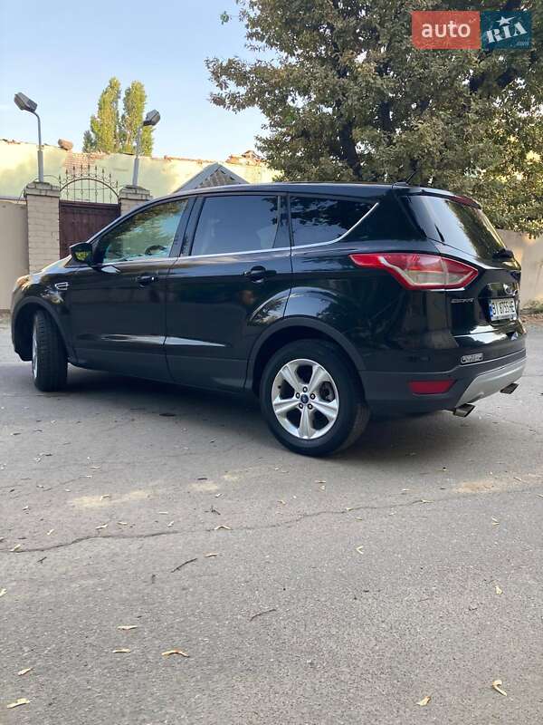 Внедорожник / Кроссовер Ford Escape 2012 в Полтаве