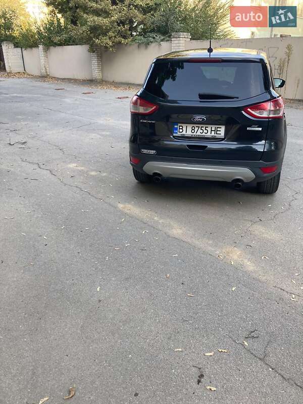 Внедорожник / Кроссовер Ford Escape 2012 в Полтаве