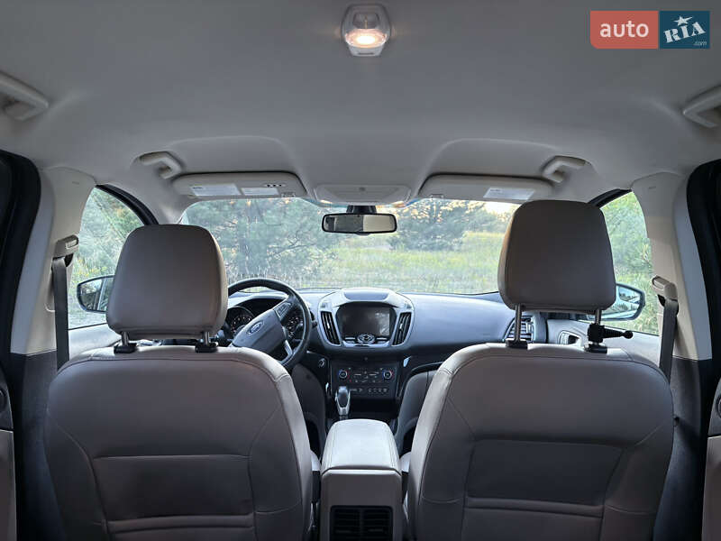 Внедорожник / Кроссовер Ford Escape 2018 в Днепре