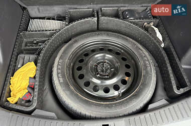 Внедорожник / Кроссовер Ford Escape 2014 в 