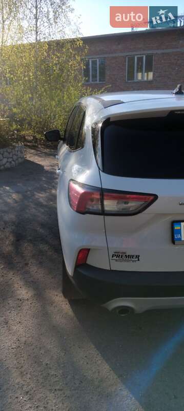 Позашляховик / Кросовер Ford Escape 2019 в Тернополі фото 7 Позашляховик / Кросовер Ford Escape 2019 в Тернополі