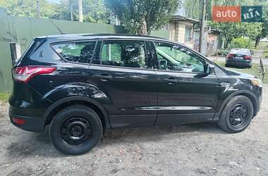 Внедорожник / Кроссовер Ford Escape 2014 в 