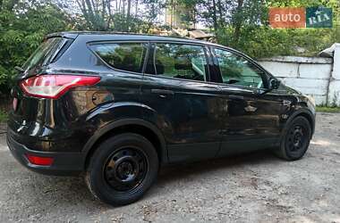 Внедорожник / Кроссовер Ford Escape 2014 в 