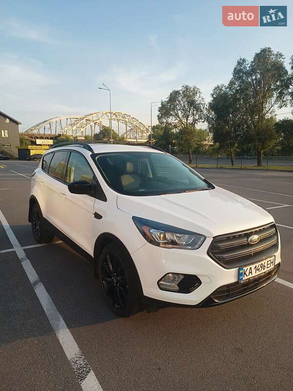 Ford Escape 2018